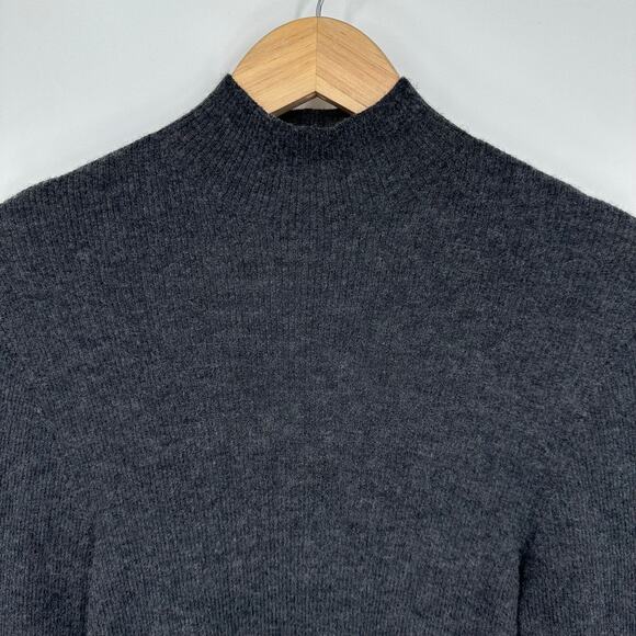 Quince 100% Cashmere Featherweight Ribbed Mock Neck Turtleneck Sweater Gray - Picture 7 of 15